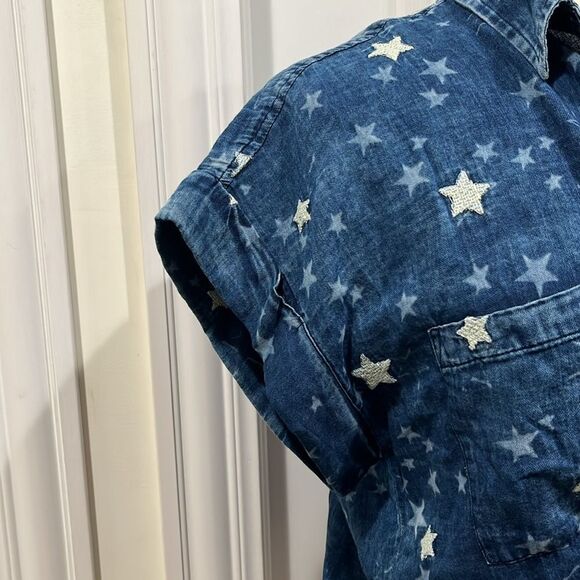 New! ELAN Button Up Front Tie Shirt Blouse Indigo Stars Size Medium NWT - Picture 3 of 12